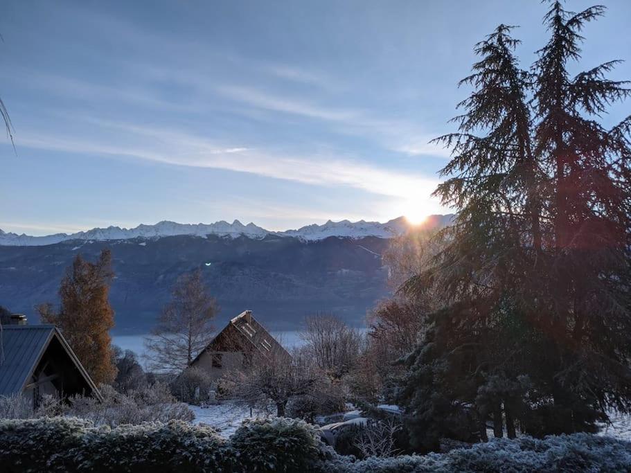 Maison Familiale En Montagne Avec Vue Merveilleuse Sur Le Massif De Belledonne Saint-Bernard  Zewnętrze zdjęcie