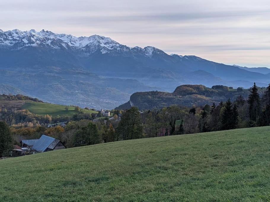 Maison Familiale En Montagne Avec Vue Merveilleuse Sur Le Massif De Belledonne Saint-Bernard  Zewnętrze zdjęcie